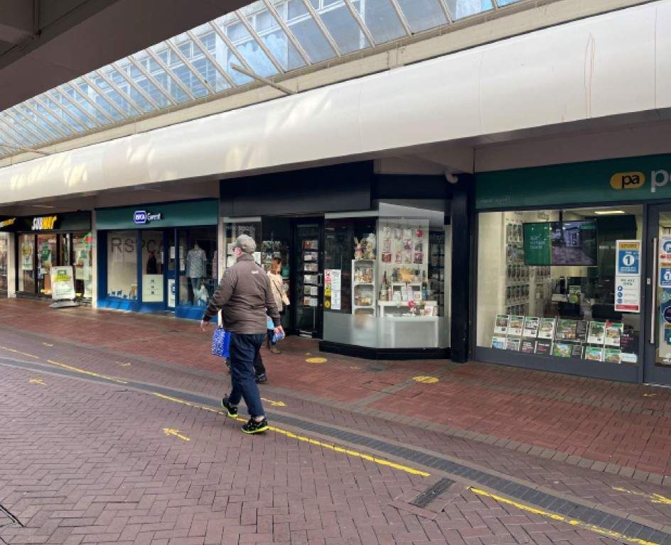 Retail premises to let in 8 North Walk, Cwmbran, Cwmbran NP44, £32,500 pa
