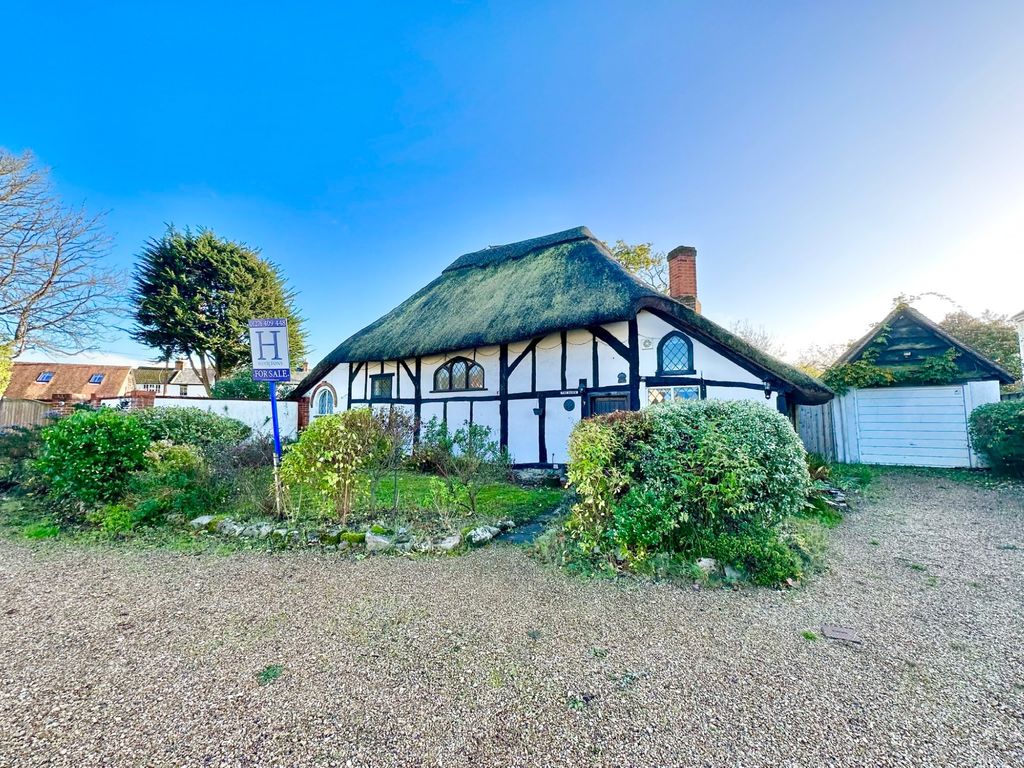 3 bed cottage for sale in The Hatches, Frimley Green, Camberley GU16, £400,000