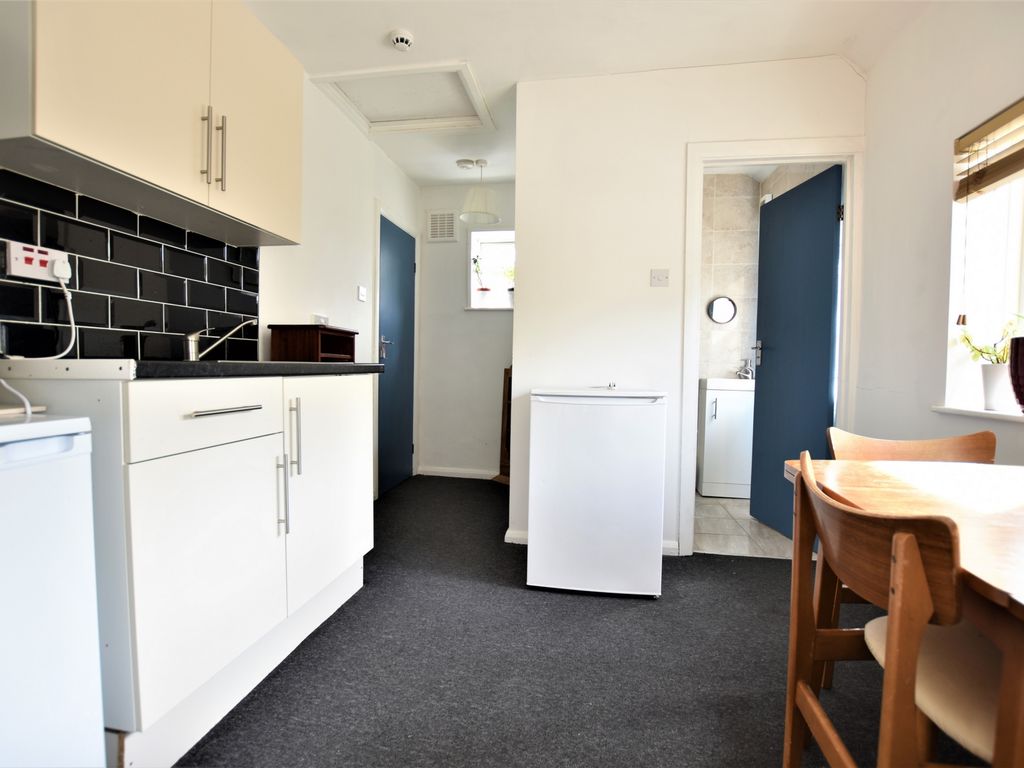 Room to rent in The Vista, Eltham SE9, £1,200 pcm