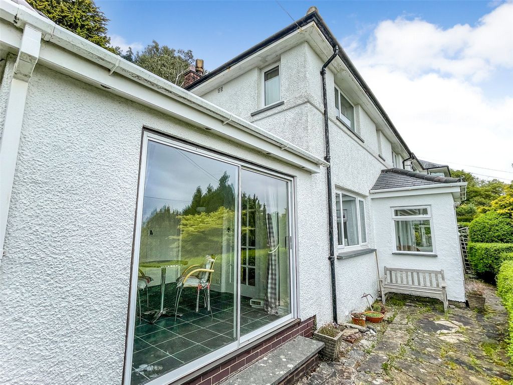3 bed detached house for sale in Philip Avenue, Aberdyfi, Gwynedd LL35, £495,000