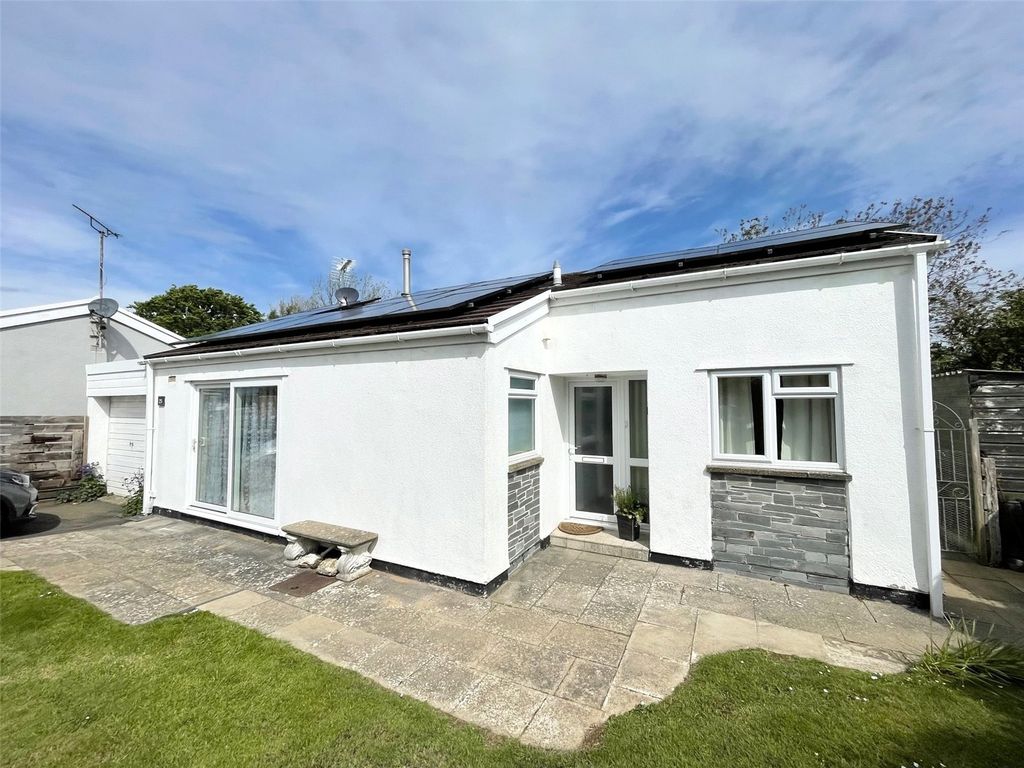 3 bed bungalow for sale in Valley View, St. Teath, Bodmin PL30, £375,000