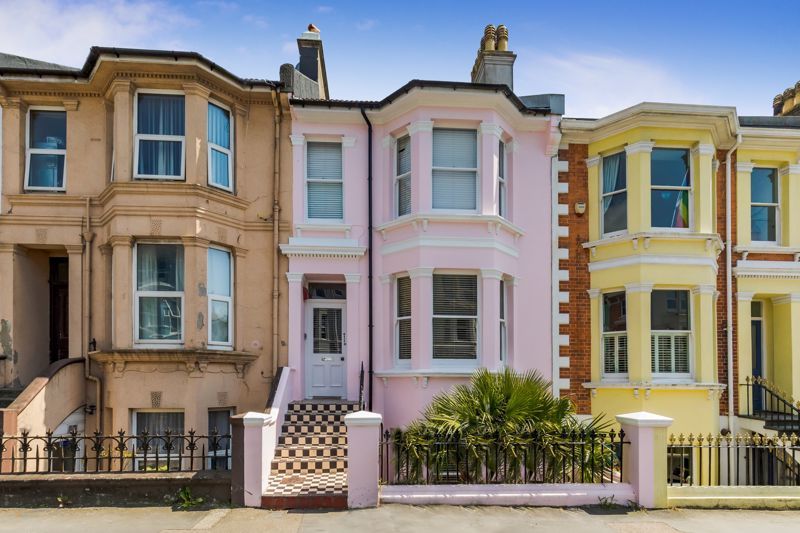 6 bed terraced house for sale in Queens Park Road, Queens Park, Brighton BN2, £850,000