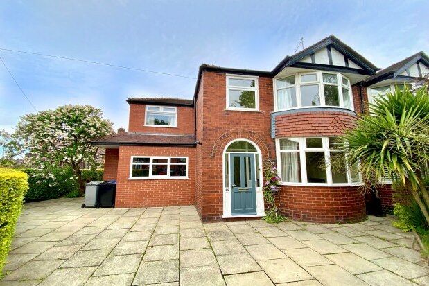 4 bed property to rent in Craddock Road, Sale M33, £1,900 pcm