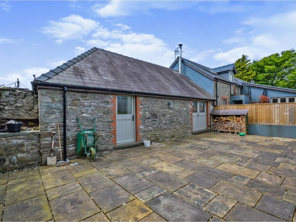 3 bed barn conversion for sale in Broadlay, Ferryside SA17, £399,000