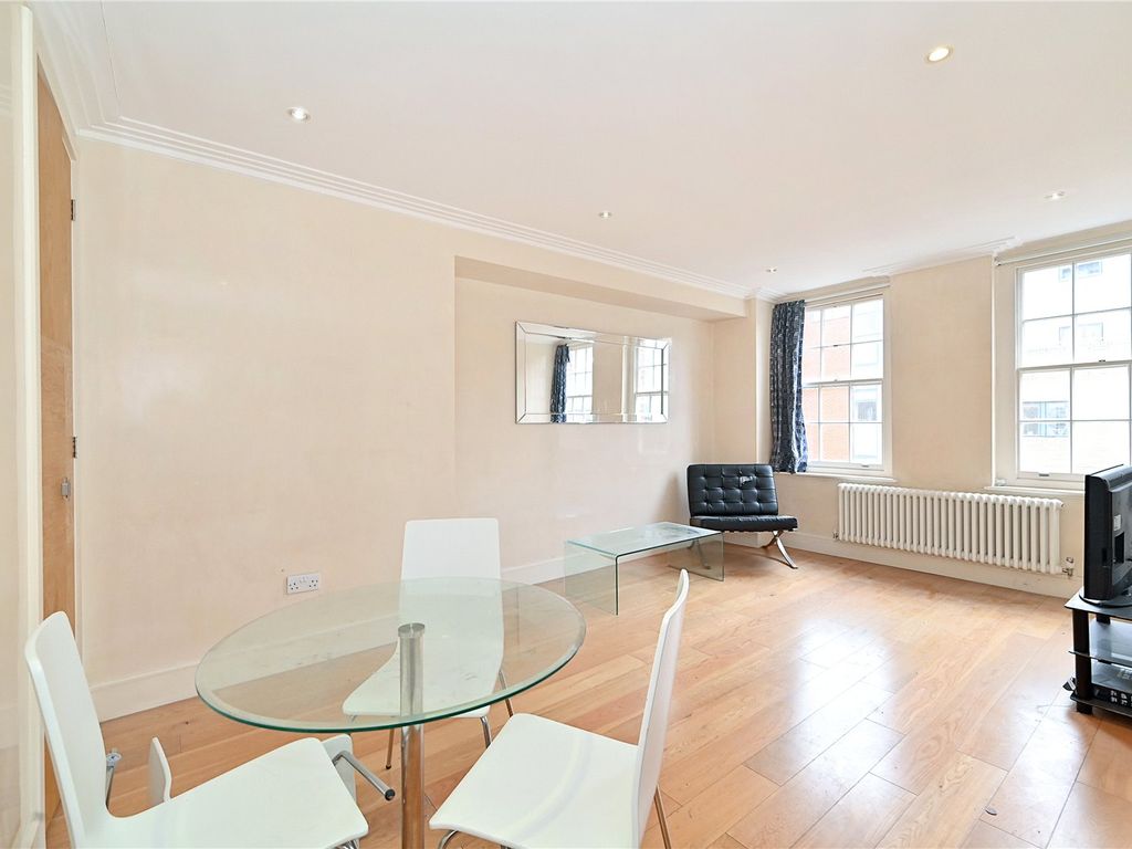 1 bed flat for sale in Forset Court, Edgware Road, London W2, £520,000