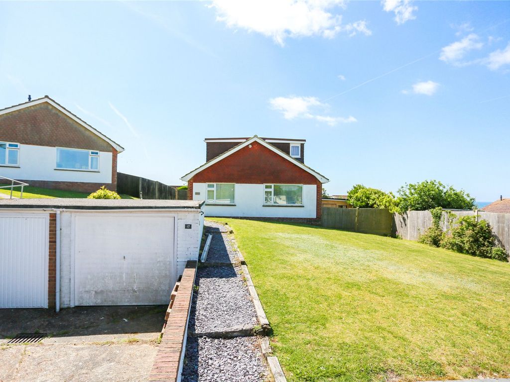 5 bed detached house to rent in Rye Close, Saltdean, Brighton, East Sussex BN2, £2,600 pcm