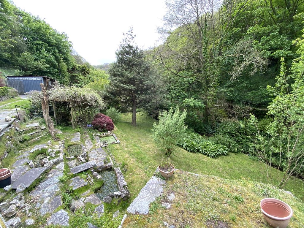 4 bed detached house for sale in Tintagel, Cornwall PL34, £555,000