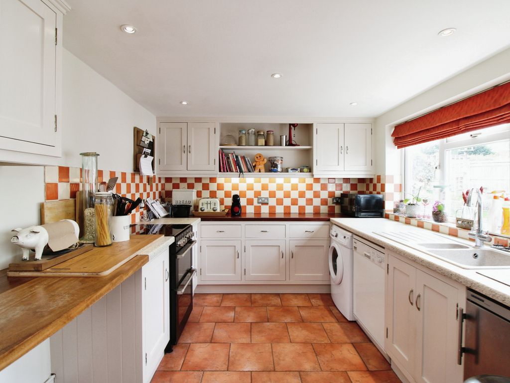 4 bed semi-detached house for sale in Park Crescent, Midhurst, West Sussex GU29, £575,000