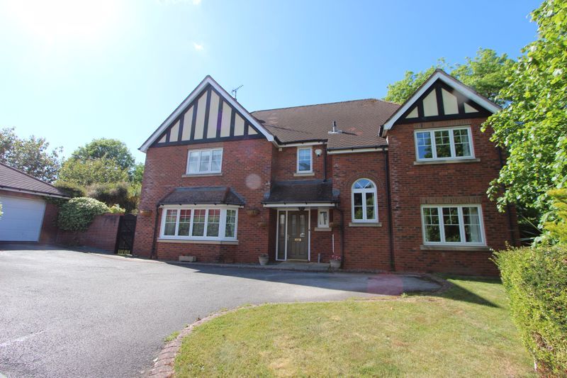 5 bed detached house for sale in Cwrt Bedw, Colwyn Bay LL29, £575,000