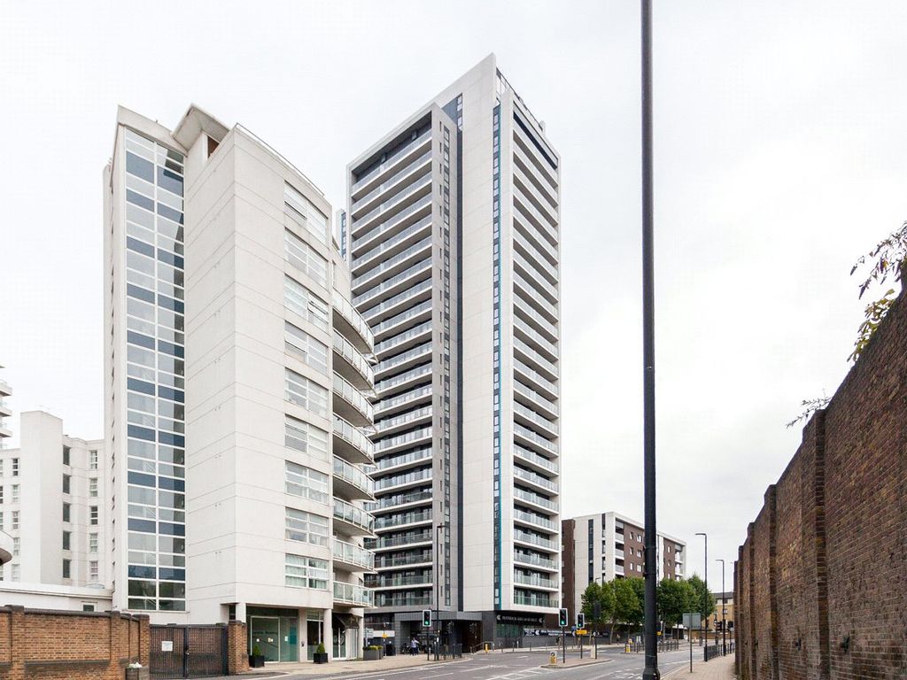 2 bed flat for sale in Horizons Tower, 1 Yabsley Street, Canary Wharf E14, £630,000