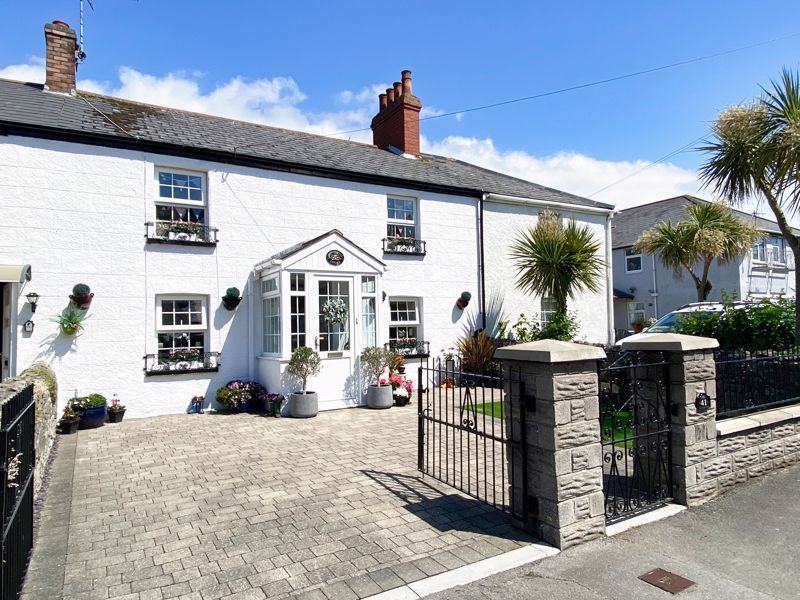 3 bed terraced house for sale in Honeysuckle Cottage, 41 New Road, Porthcawl CF36, £350,000