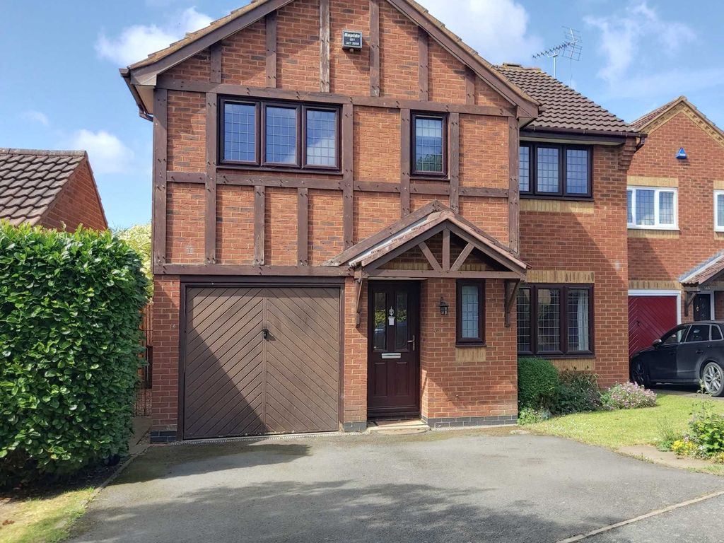 4 bed detached house for sale in Ravencroft, Langford OX26, £499,950