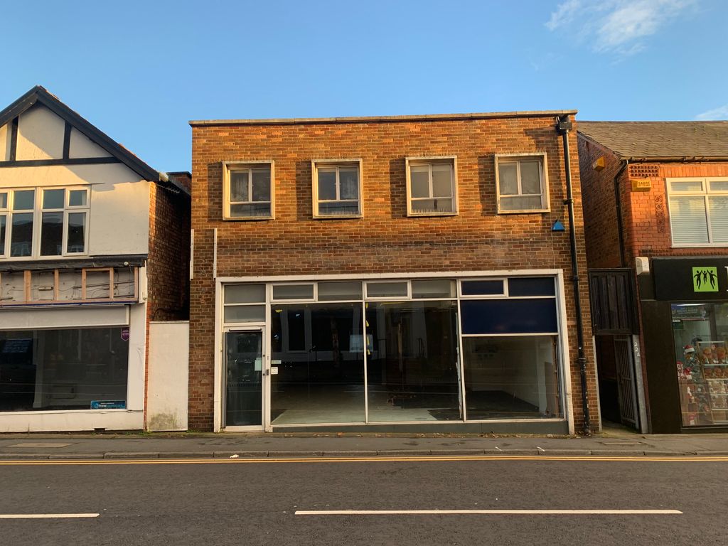 Retail premises to let in Pensby Road, Heswall, Wirral CH60, £30,000 pa