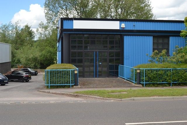 Office to let in Mill Lane, Alton GU34, Non quoting