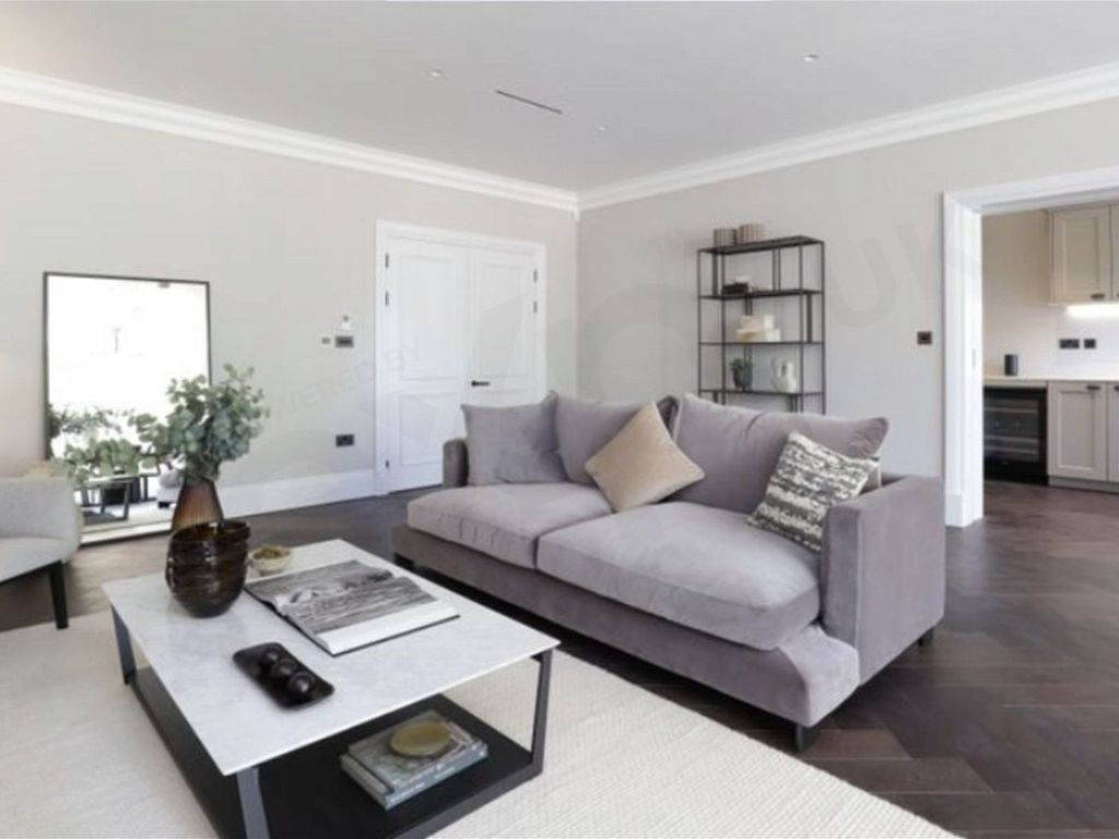 3 bed flat for sale in The Bishops Avenue, Hampstead Garden Suburb, East Finchley, Highgate North London N2, £1,800,000