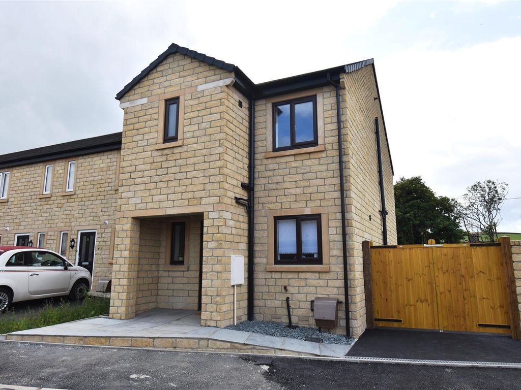 4 bed detached house for sale in The Meadows, Dove Holes, Buxton SK17, £345,000
