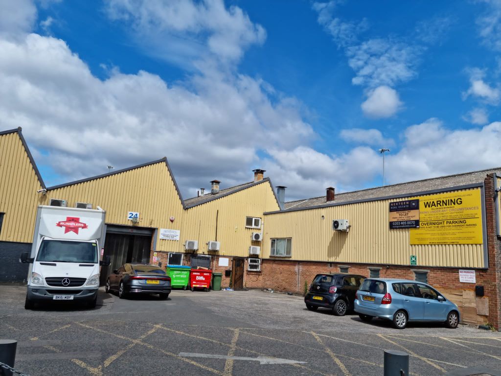 Industrial to let in Mill Mead Industrial Centre, Mill Mead Road, London N17, £33,299 pa