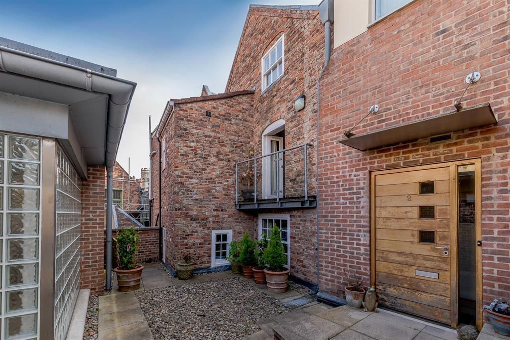 4 bed town house for sale in 1 Stonegate Court, Blake Street, York YO1, £650,000