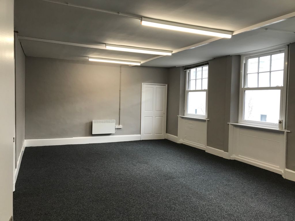 Office to let in Amen Corner, St. Nicholas Chambers, Newcastle Upon Tyne NE1, £10,400 pa