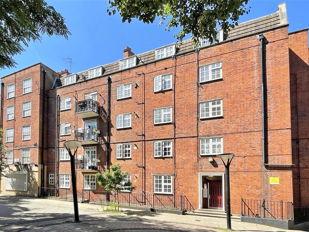 1 bed flat for sale in Loxham Street, London WC1H, £435,000