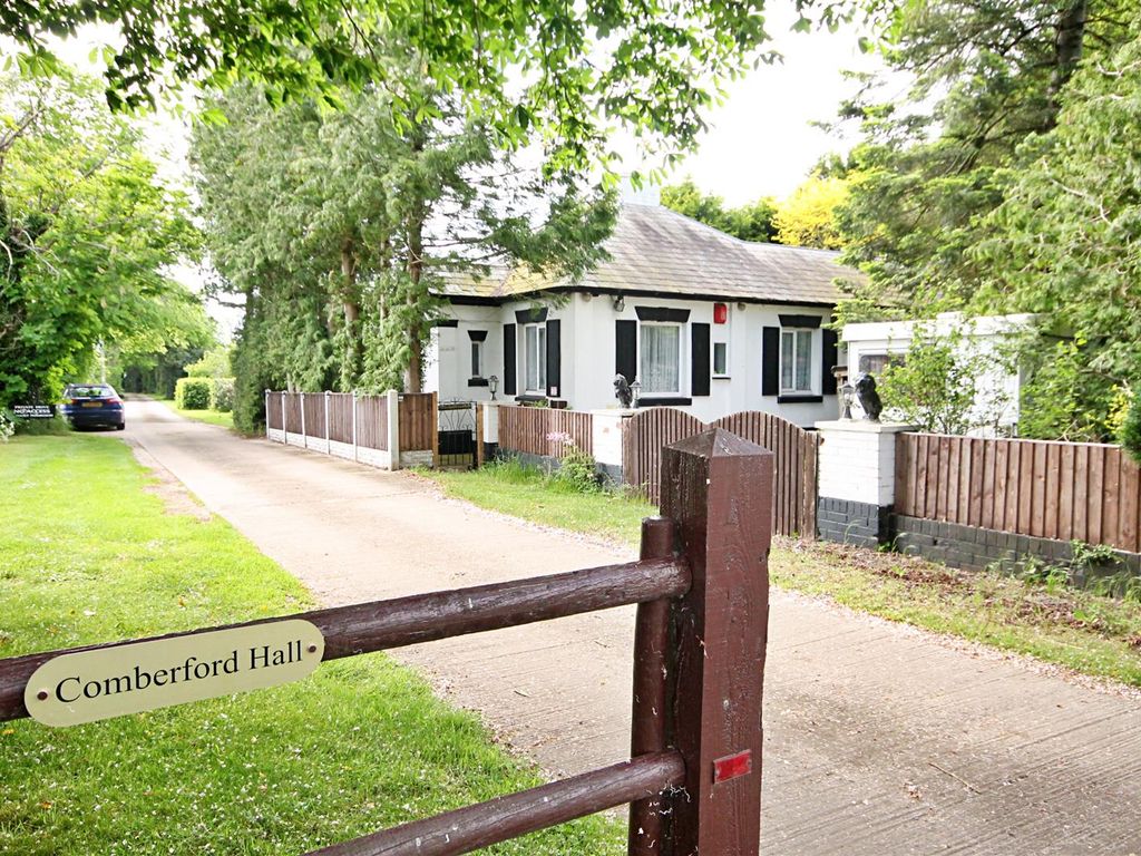 3 bed detached bungalow for sale in The Lodge, Elford Road, Tamworth, Staffordshire B79, £450,000