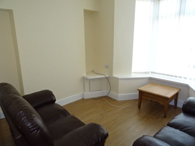 4 bed terraced house to rent in Oliver Terrace, Treforest, Pontypridd CF37, £355 pppm