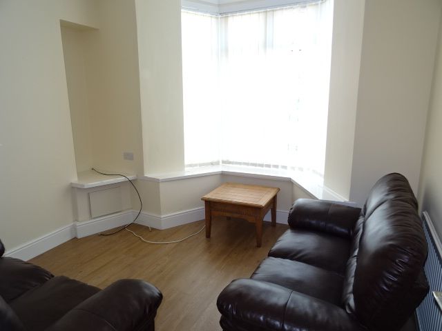 4 bed terraced house to rent in Oliver Terrace, Treforest, Pontypridd CF37, £355 pppm