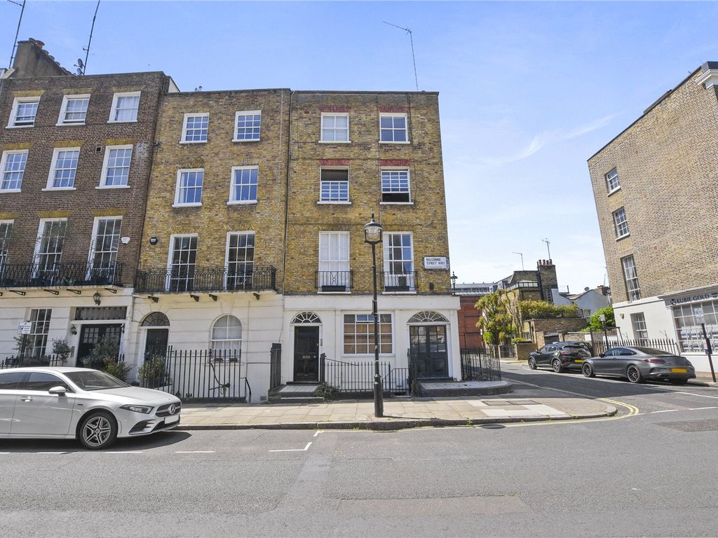 1 bed flat for sale in Balcombe Street, London NW1, £495,000