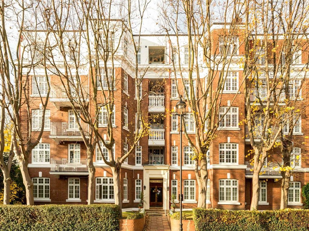 4 bed flat for sale in Elm Tree Court, Elm Tree Road, St Johns Wood, London NW8, £1,795,000