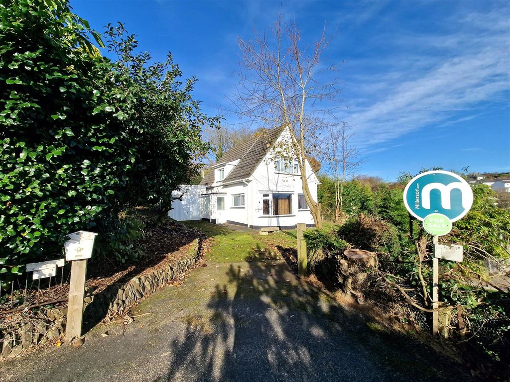 3 bed detached house for sale in St. Stephens Hill, Launceston PL15, £350,000