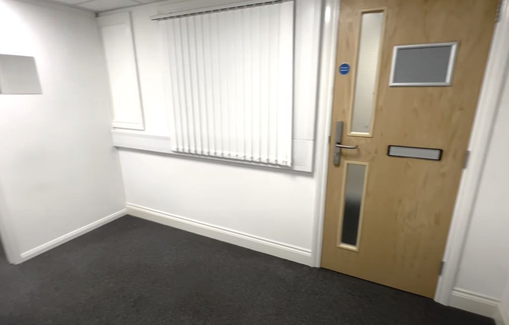 Serviced office to let in Howard Way, Newport Pagnell MK16, Non quoting