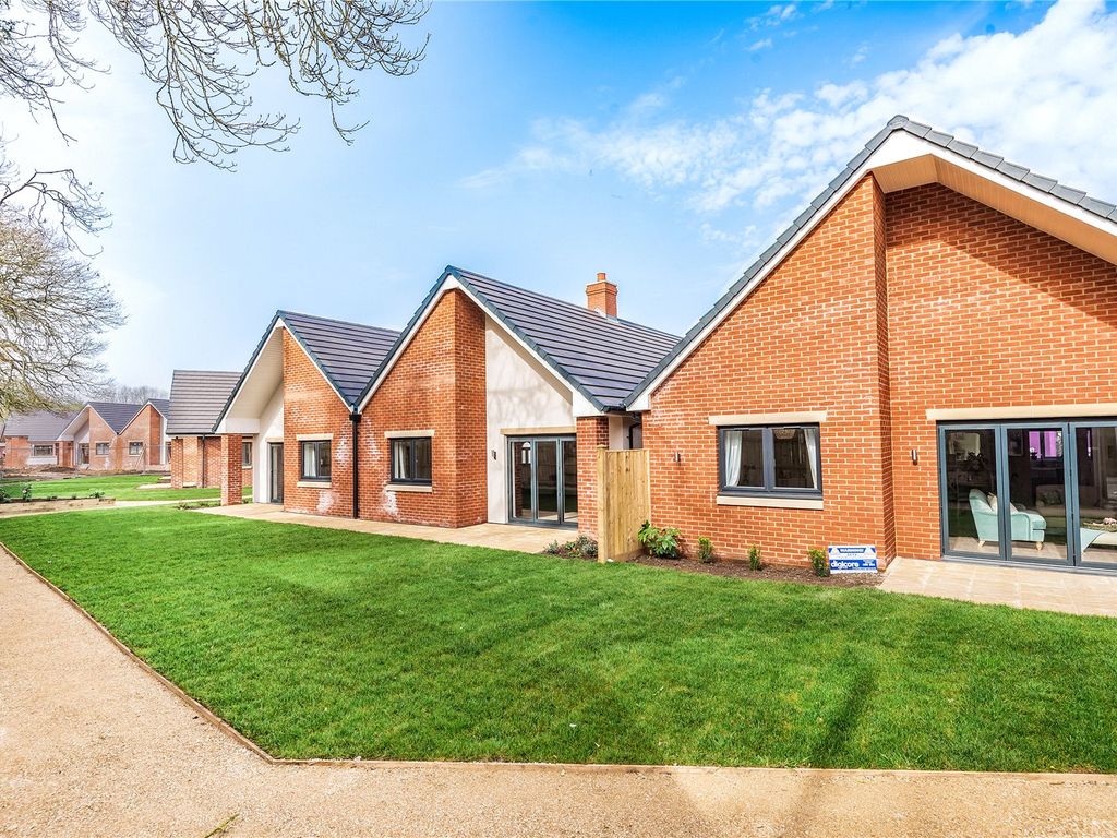 New home, 2 bed bungalow for sale in Kingsdown Retirement Village, Kingsdown Road, Swindon SN3, £345,000