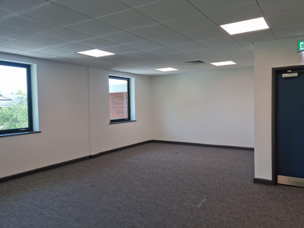 Office to let in Abbots Park, Runcorn WA7, £11,352 pa