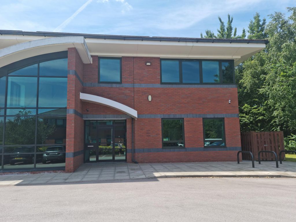 Office to let in Abbots Park, Runcorn WA7, £11,352 pa