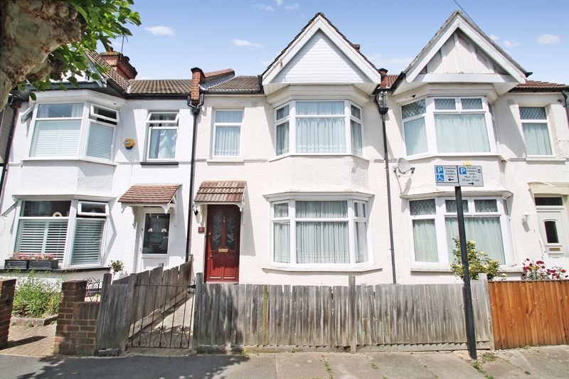 3 bed terraced house for sale in Heath Road, Harrow HA1, £550,000