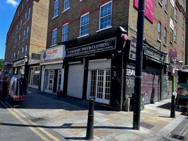 Retail premises to let in Wentworth Street, London E1, £23,972 pa