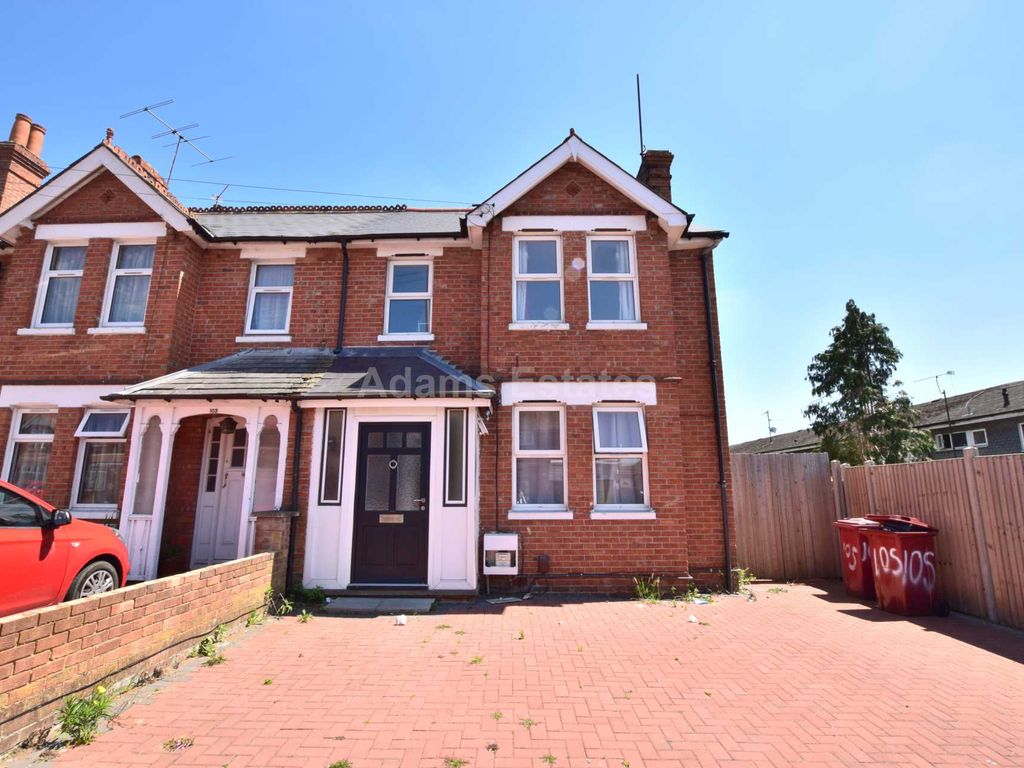 7 bed semi-detached house to rent in Northumberland Avenue, Reading RG2, £3,850 pcm