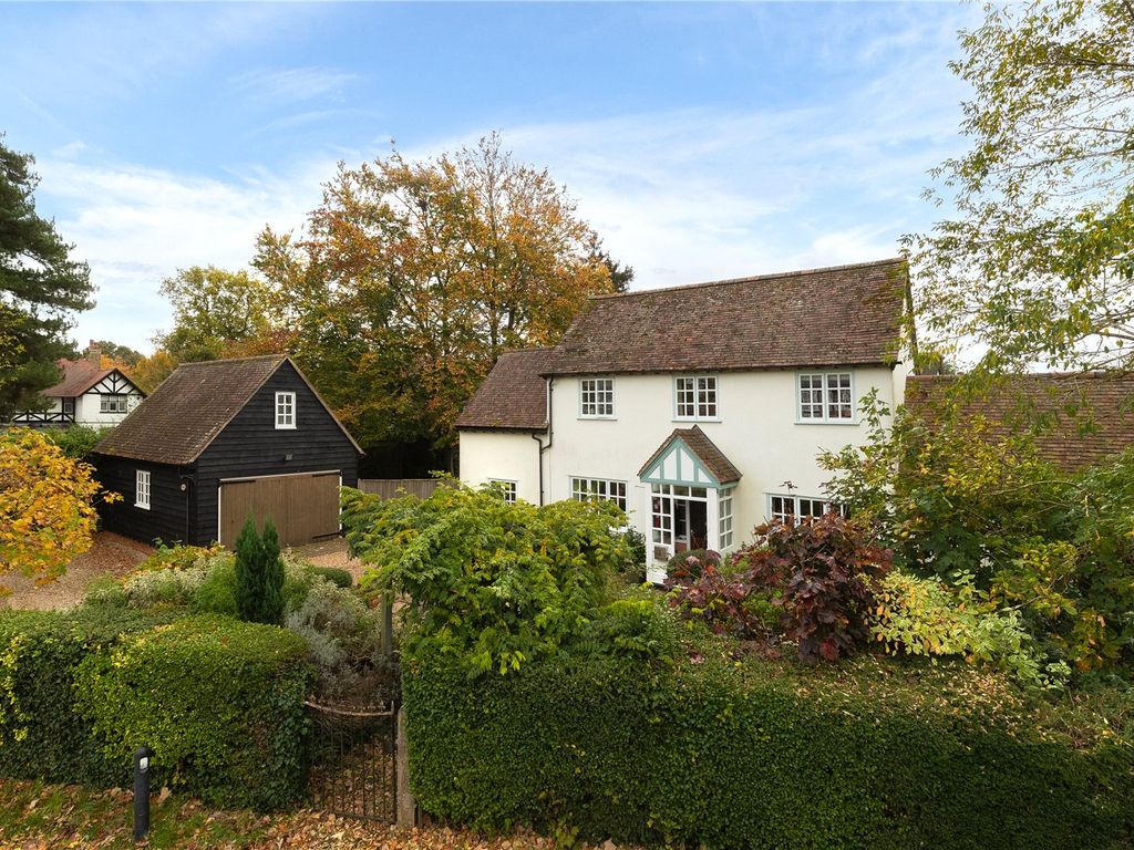 4 bed detached house for sale in Royal Oak Lane, Hemingford Abbots, Huntingdon, Cambridgeshire PE28, £700,000