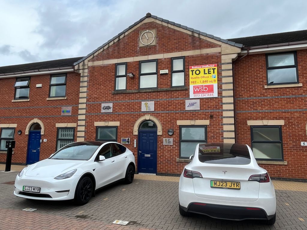 Office to let in Unit 4, Flemming Court, Whistler Drive, Castleford WF10, £13,699 pa