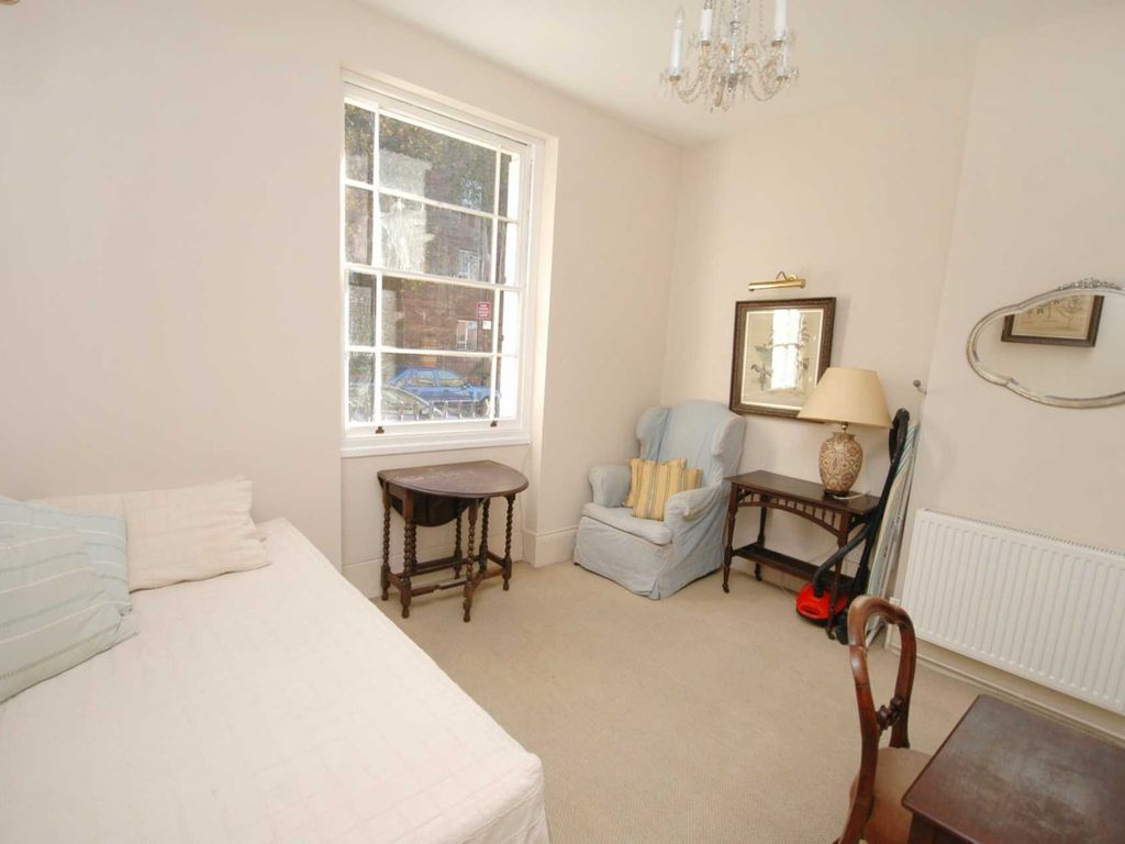 Studio to rent in Aylesford Street, Pimlico SW1V, £1,300 pcm