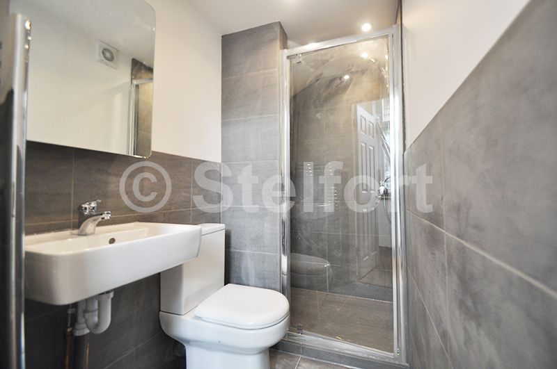 Studio to rent in Junction Road, London N19, £1,350 pcm