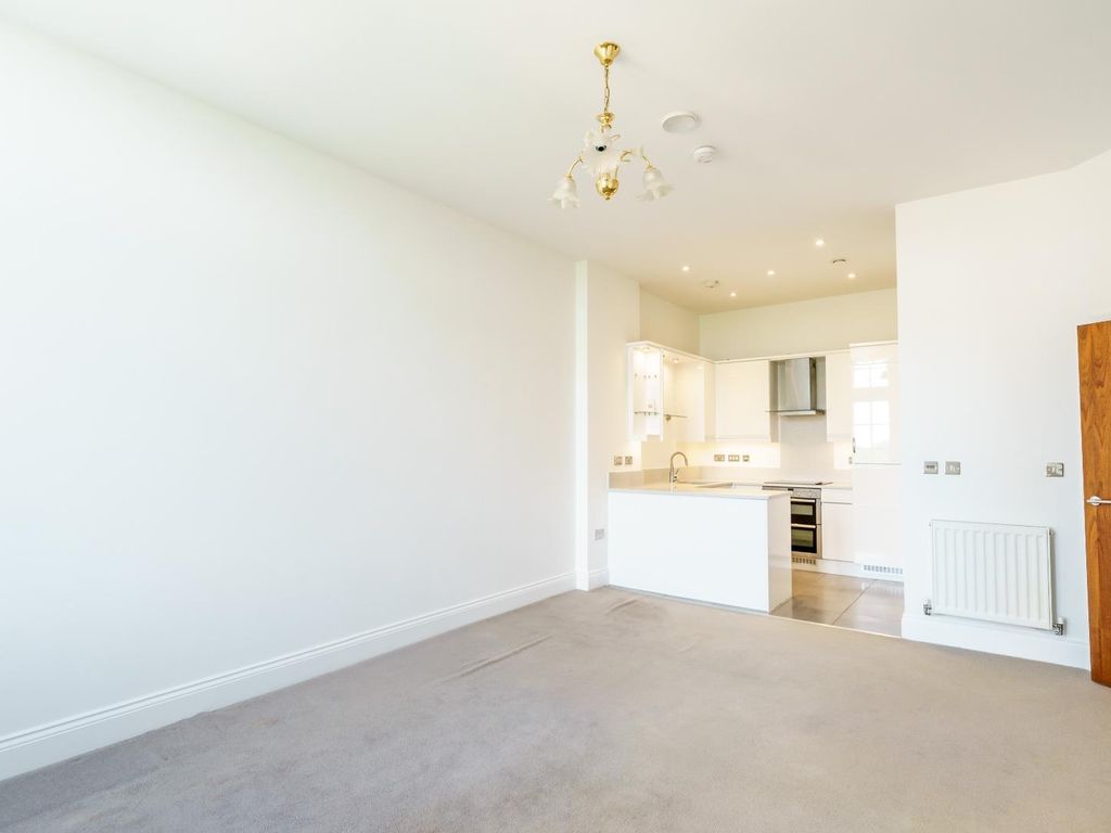 1 bed flat for sale in The Residence, Bishopthorpe Road, York YO23, £230,000
