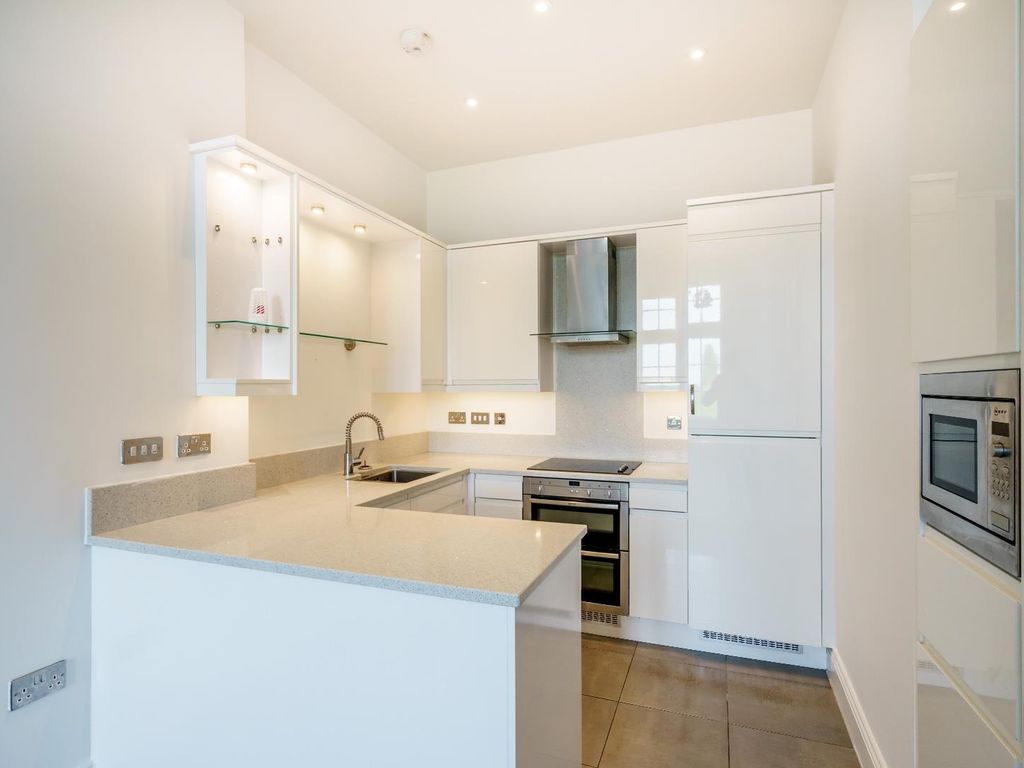 1 bed flat for sale in The Residence, Bishopthorpe Road, York YO23, £230,000