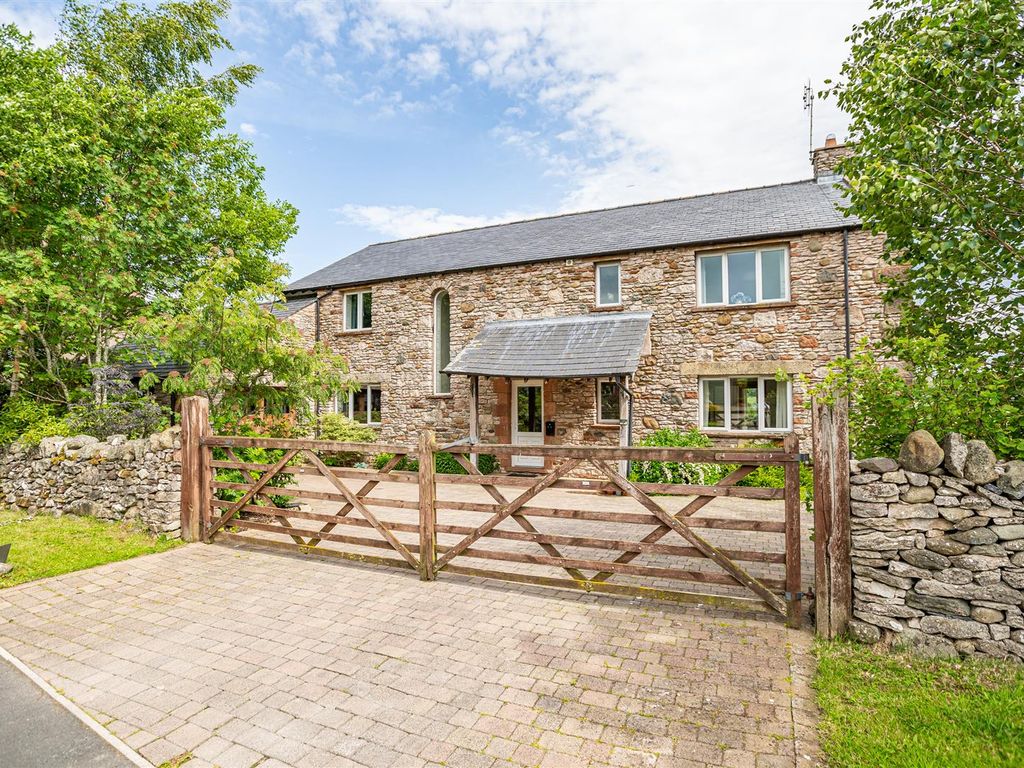 5 bed detached house for sale in Melkinthorpe, Penrith CA10, £620,000
