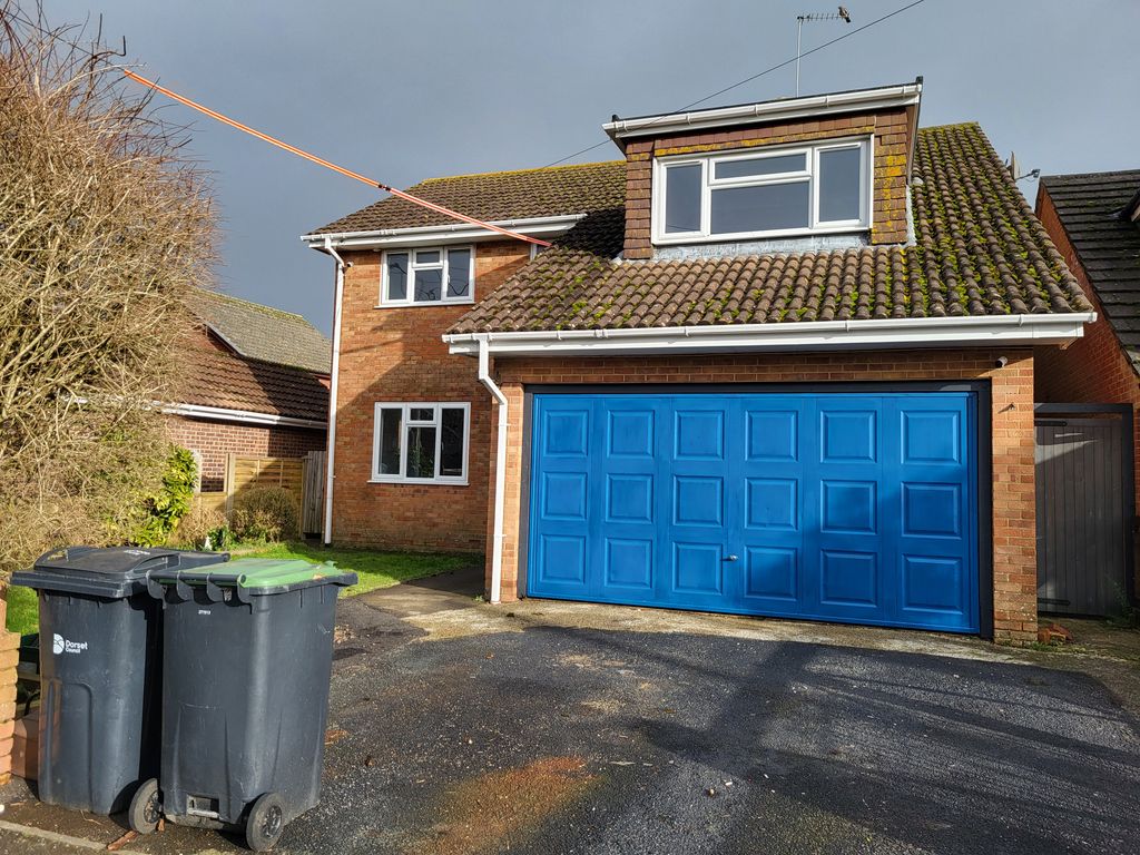 4 bed detached house to rent in Balls Lane, Sturminster Marshall, Wimborne BH21, £1,850 pcm