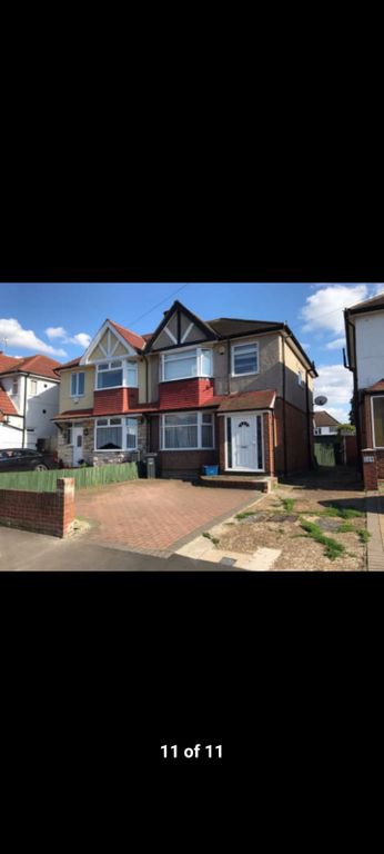 3 bed semi-detached house to rent in Heath Road, Hounslow TW3, £2,250 pcm