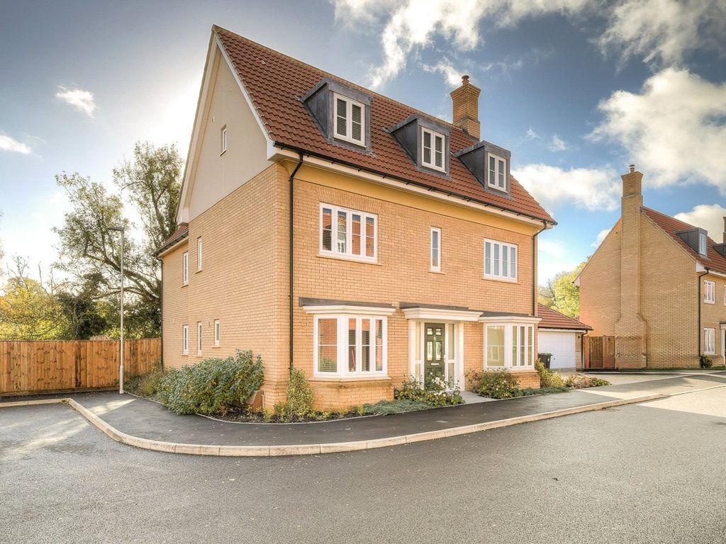New home, 5 bed detached house for sale in Woodlands Meadow, 18 Bowyers Road CM6, £895,000