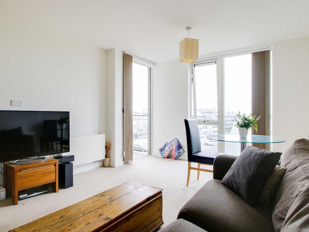 1 bed flat for sale in Mortimer Square, Milton Keynes MK9, £198,000