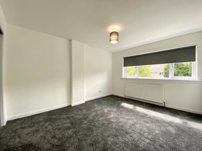 3 bed detached house to rent in Laverock Avenue, Hamilton ML3, £1,600 pcm