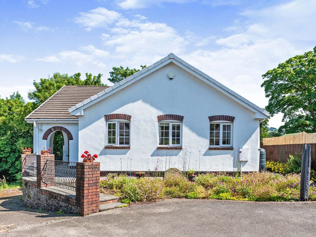 4 bed detached house for sale in Old Bedwas Road, Porset, Caerphilly CF83, £450,000